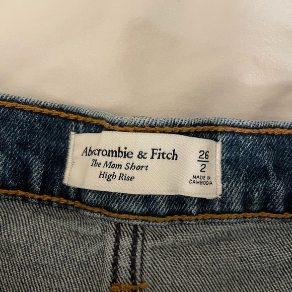 High rise mom shorts - Picture 3 of 6